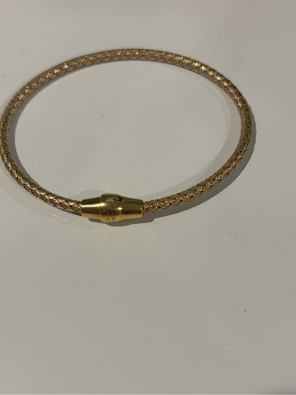 18kt Gold Plated Basketweave Bracelet with Magnetic Clasp